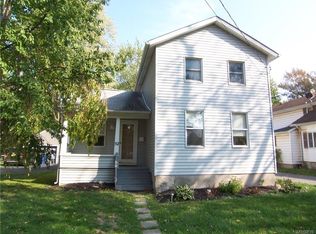 52 S Bristol Ave, Lockport, NY 14094