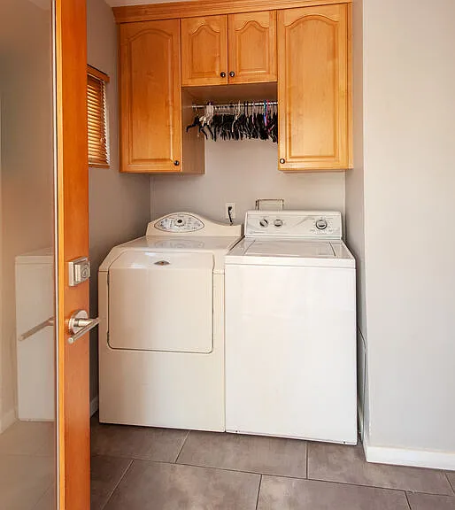 5226 College View Ave — Photo 14