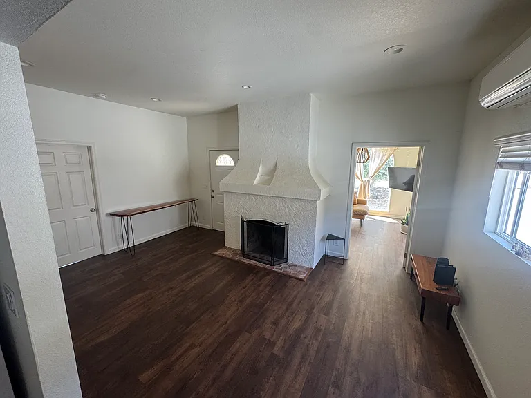 4240 N Santa Paula Ojai Rd — Photo 3