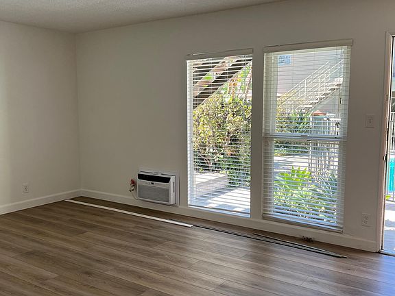 2nd image of 4401 W Verdugo Ave APT Q