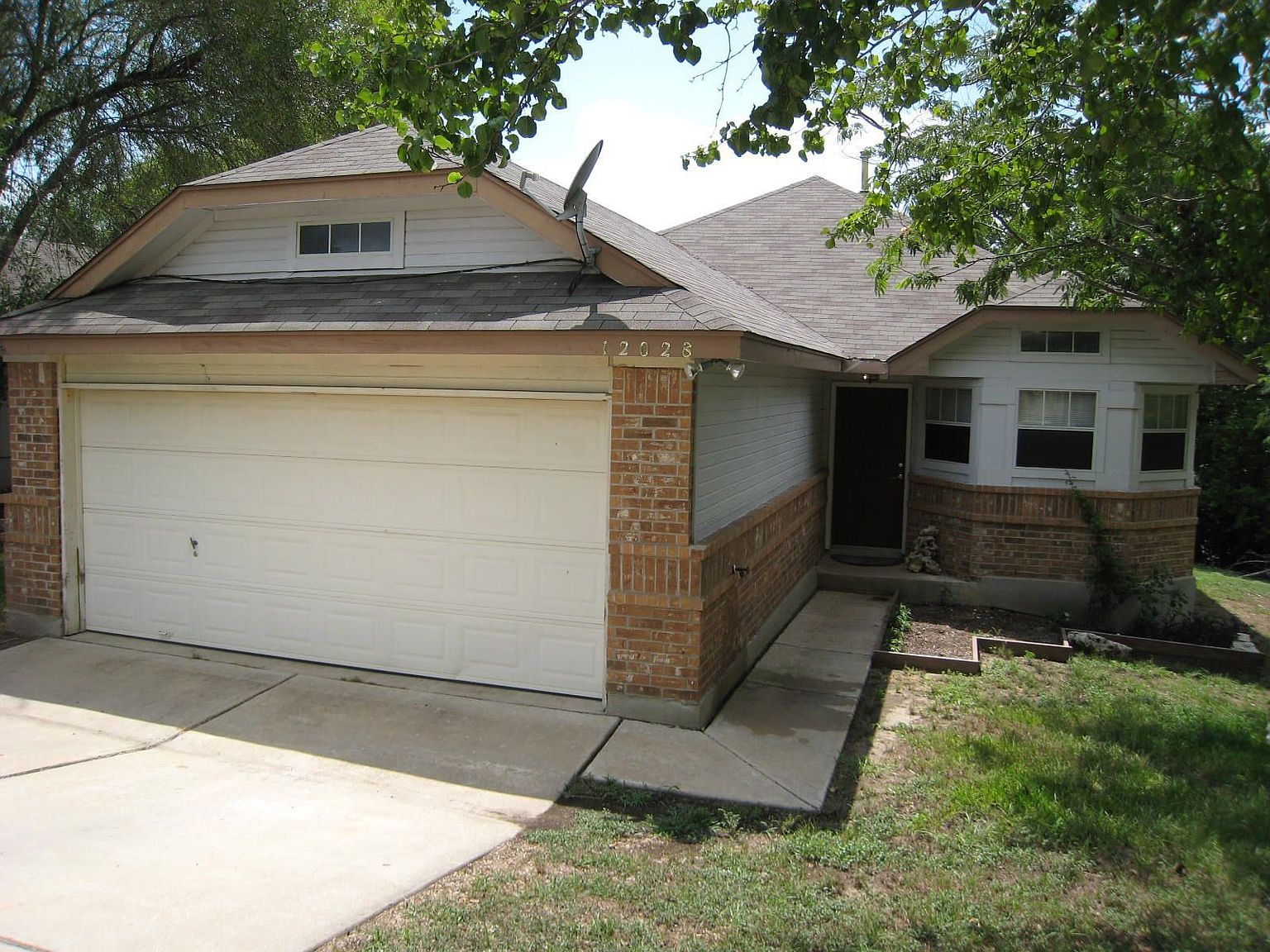 12028 Thompkins Dr, Austin, TX 78753 Zillow