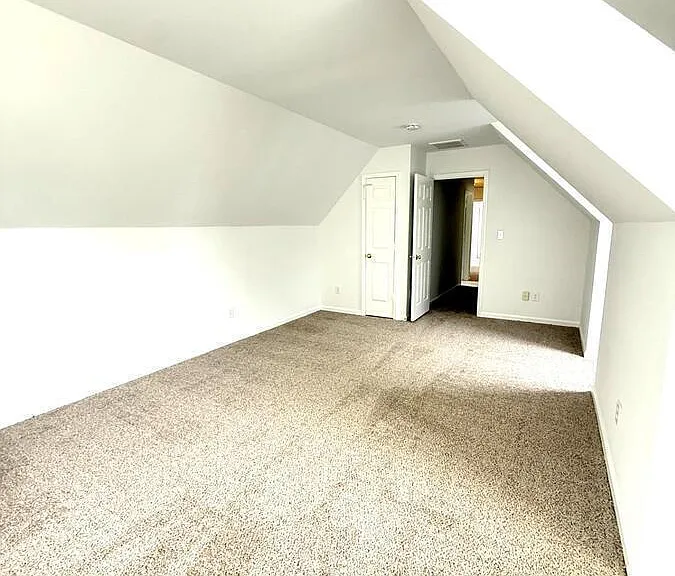 4417 Cades Cove Dr — Photo 14