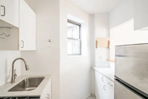 Rented by MNS | media 11