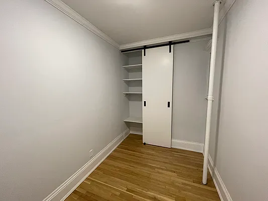 Rented by Oxford Property Group | media 13