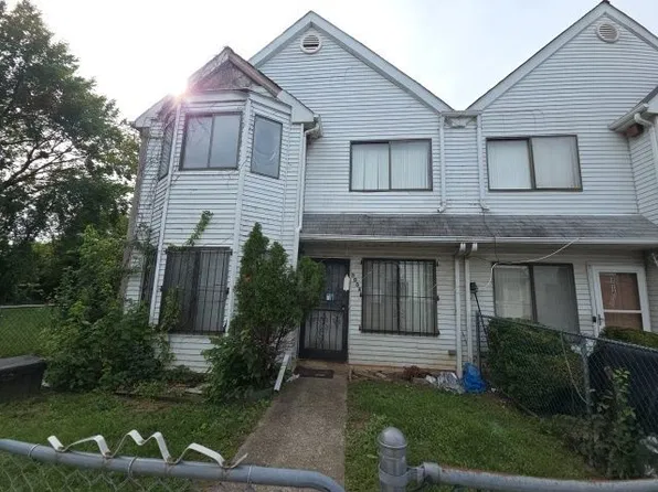 303A Andros Ave, Staten Island, NY 10303