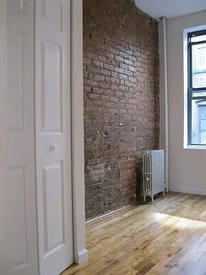 Rented by Tower Brokerage | media 37