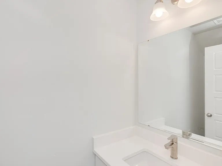 1673 S Arborwood Ln — Photo 10