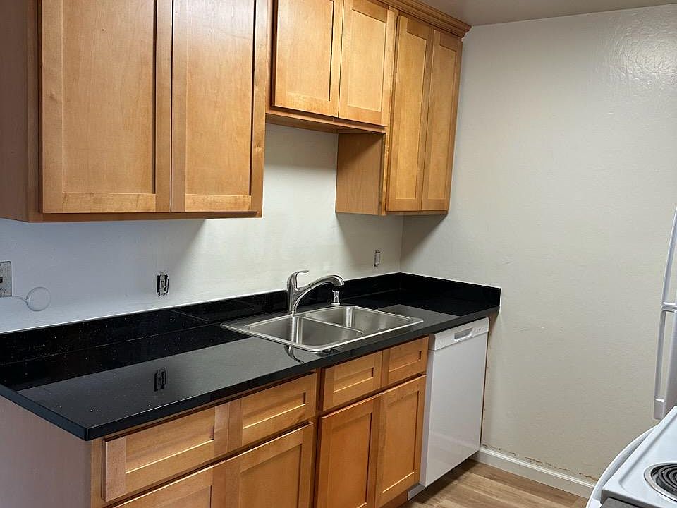 1st image of 2915 Huff Ave APT 11