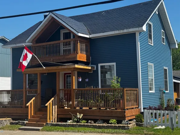 58 Kenyon St W, North Glengarry, ON K0C 1A0