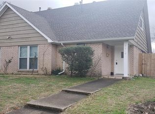 7616 Thistle Ln, Dallas, TX 75240