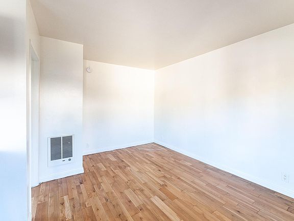 5th image of 4555 N Figueroa St APT 3