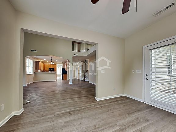 5th image of 14523 Lyon Hill Ln