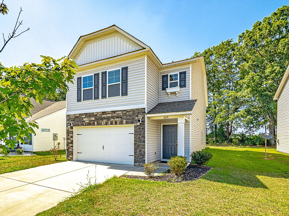 Building Photo - 1829 Ruger Dr