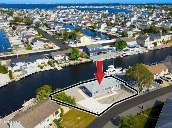 723 Marie Street, Toms River, NJ 08753