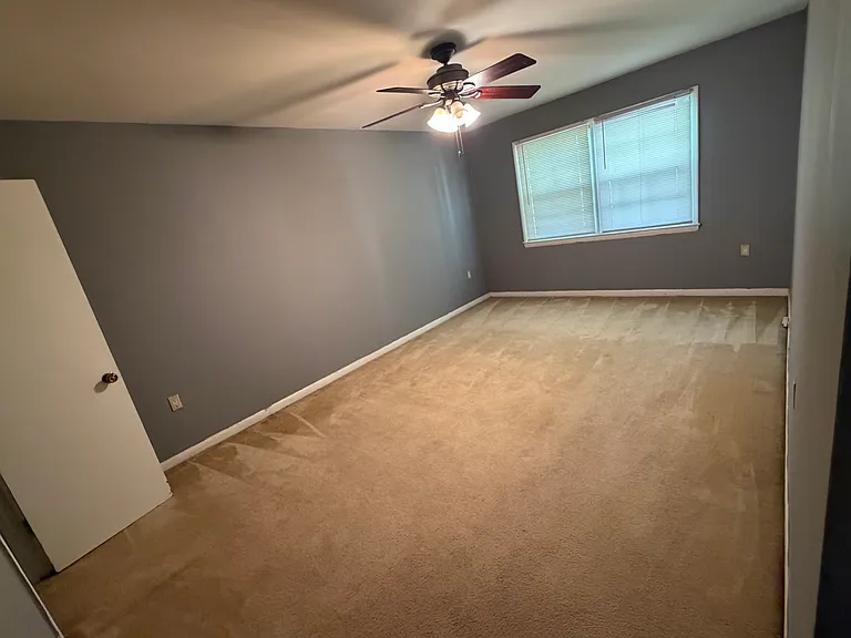 9455 Fairfax Blvd #304 — Photo 8