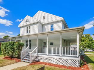 285 E 3rd St, Constantine, MI 49042