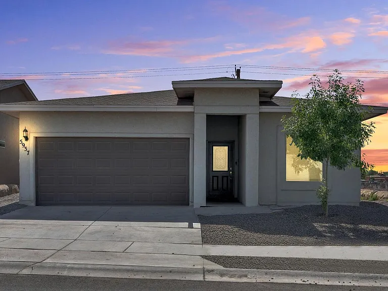 5937 Ruidoso Downs St — Photo 2