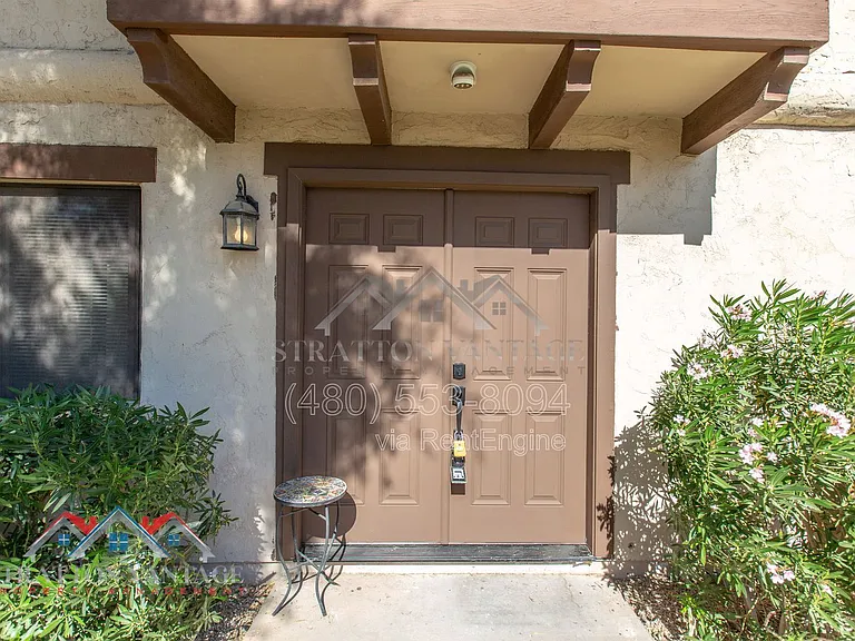 4107 N 81st St — Photo 3