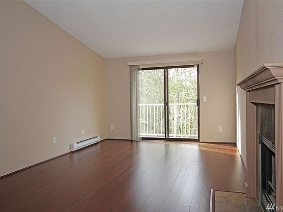 4th image of 1249 SW 132nd Ln APT 1243