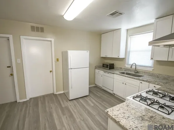 3939-3941 Bauvais St, Metairie, LA 70001