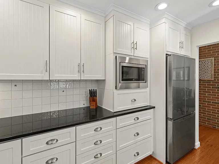 704 Ticonderoga Ave — Photo 11