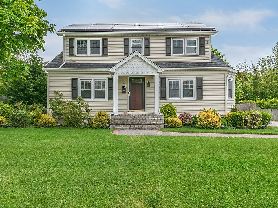 1st image of 503 Pease Ln