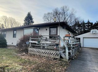 2078 Diffley Rd, Eagan, MN 55122