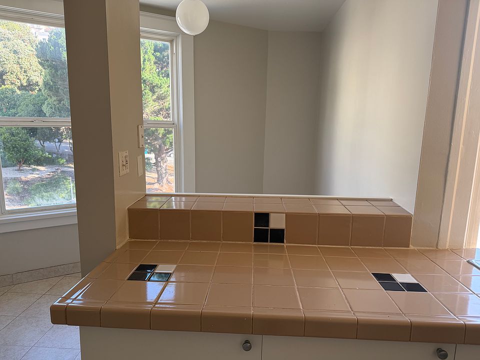 1st image of 3099 Market St APT 3