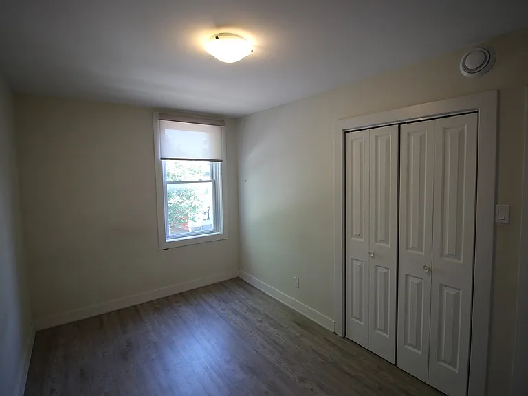 424 Nelson St #2 — Photo 8