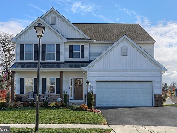 2nd image of 627 Fieldstone Dr #L-0061