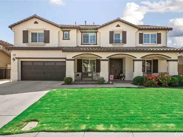 6855 Old Peak Ln, Eastvale, CA 92880