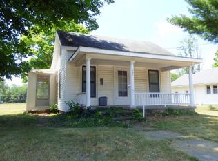 707 N Front St, Dowagiac, MI 49047