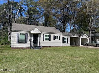 716 Robinhood Rd, Jackson, MS 39206