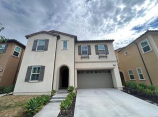 245 Pinnacle Dr, Lake Forest, CA 92630
