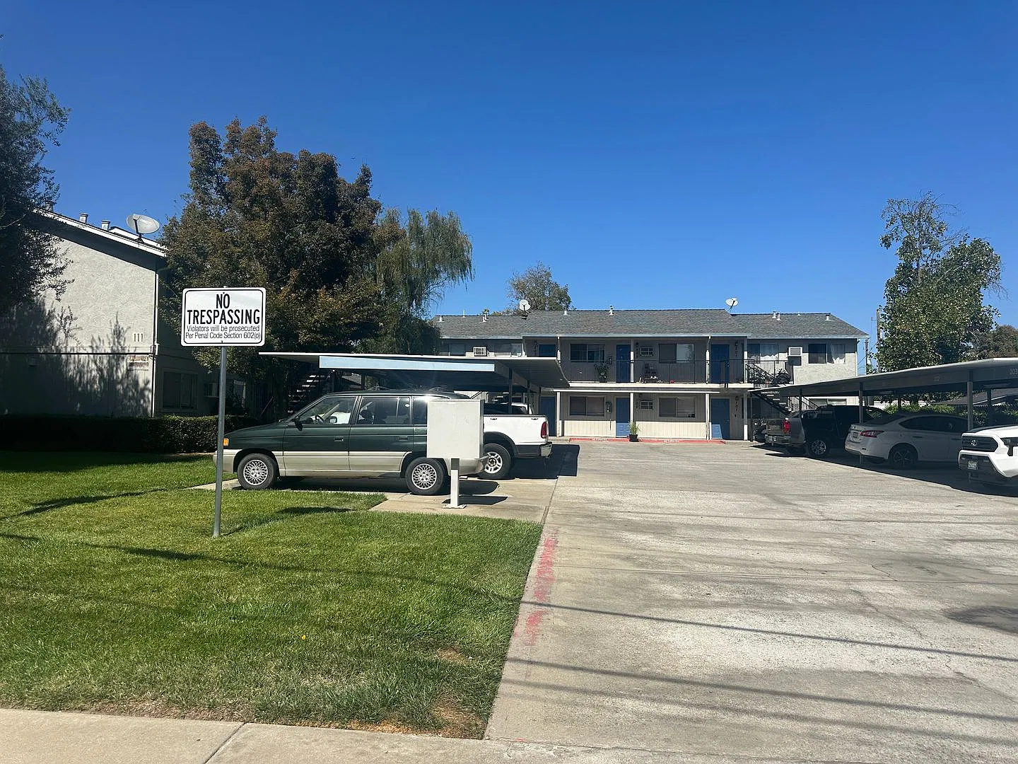 JB - 01908 - 111 Ronan Ave. No Markup — Photo 2
