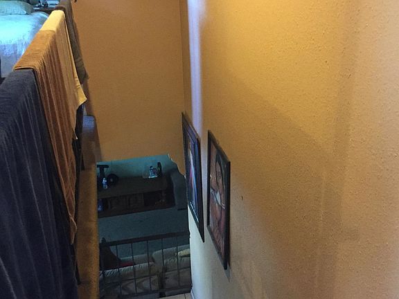 4th image of 909 N Dejoy St