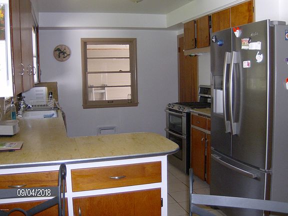 5th image of 3720 Canterbury Ave