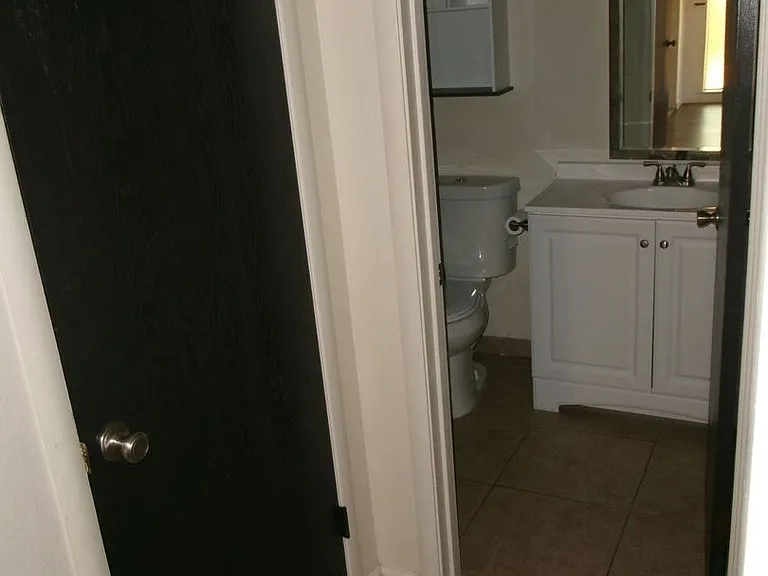 9685-9687 Lake Natoma Dr — Photo 13