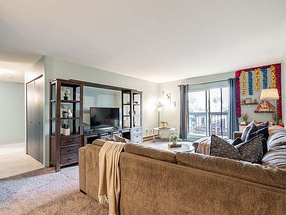 4th image of 33850 Fern St #105