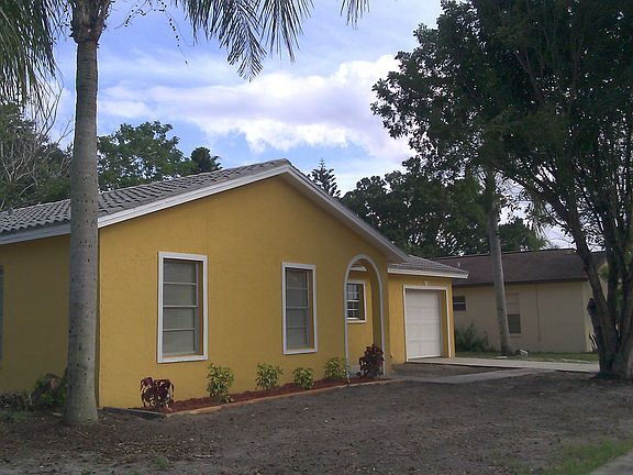 2nd image of 806 Friendly St