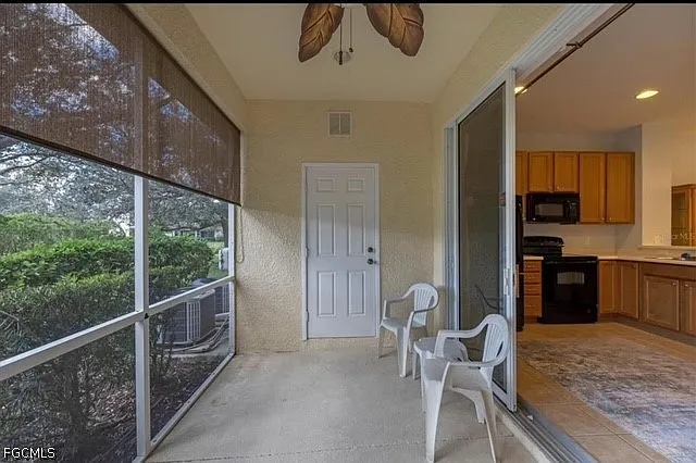 2339 Felicity Pl — Photo 9