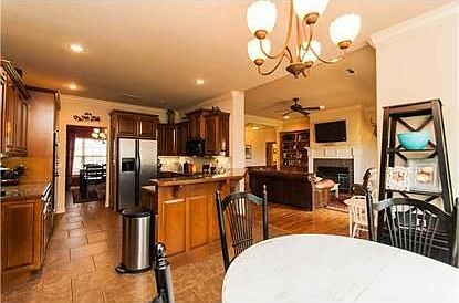 4th image of 1026 Tarah Knolls Cir