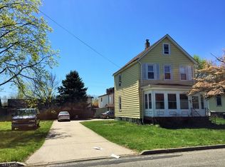 20 Fayette St, Edison, NJ 08817