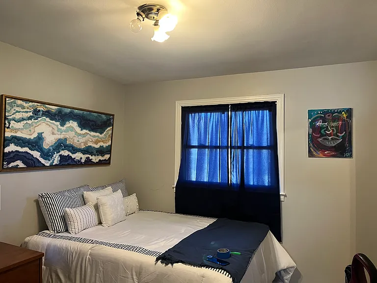 608 Freedom Ct — Photo 6
