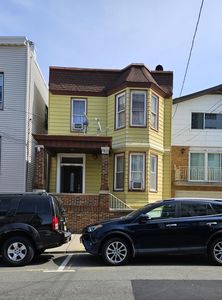 6906 Madison St, West New York, NJ, 07093