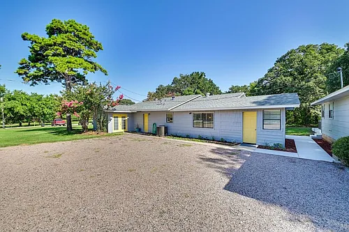 4210 Chief Ln Photo 1