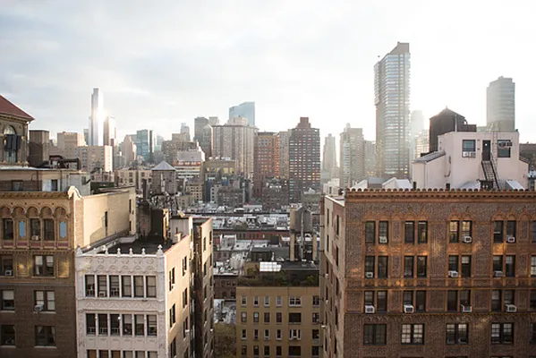 Rented by V W Realty Inc. | media 27