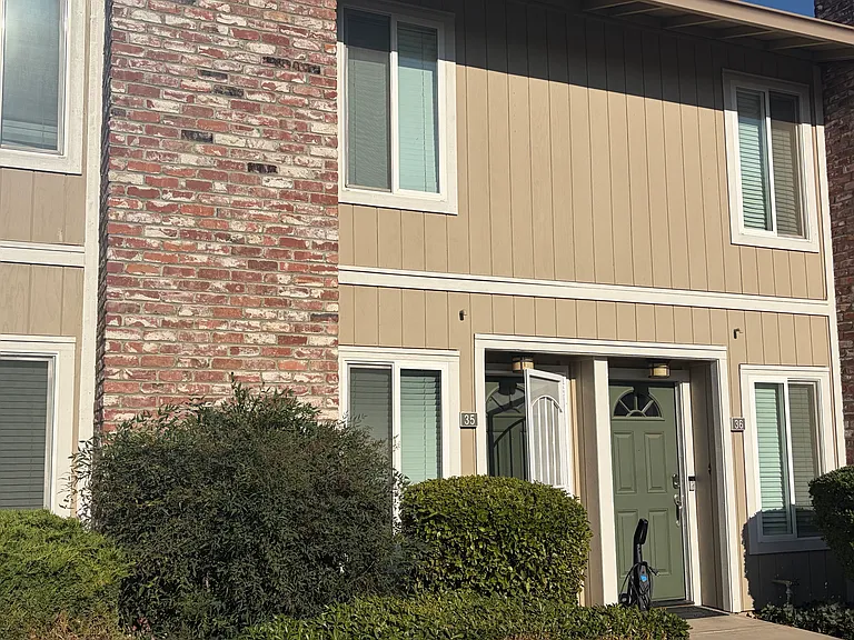 1177 Norwegian Ave — Photo 1