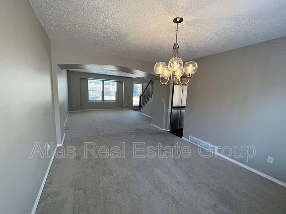 3rd image of 8551 Gatewick Dr