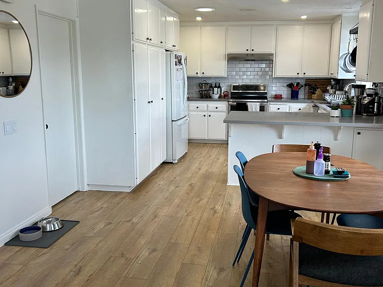 405 Marcos St — Photo 9